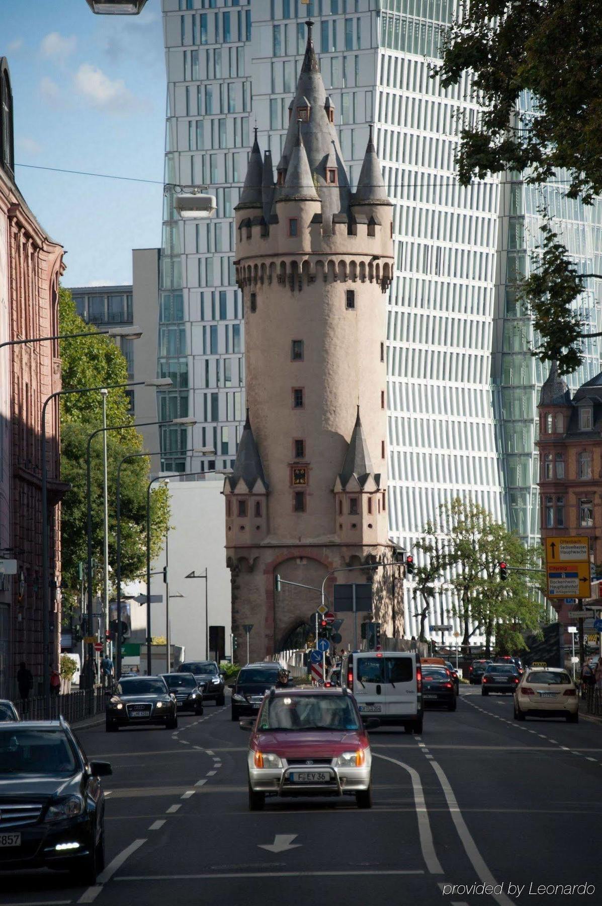 Turm Hotel Frankfurt pe Main Exterior foto